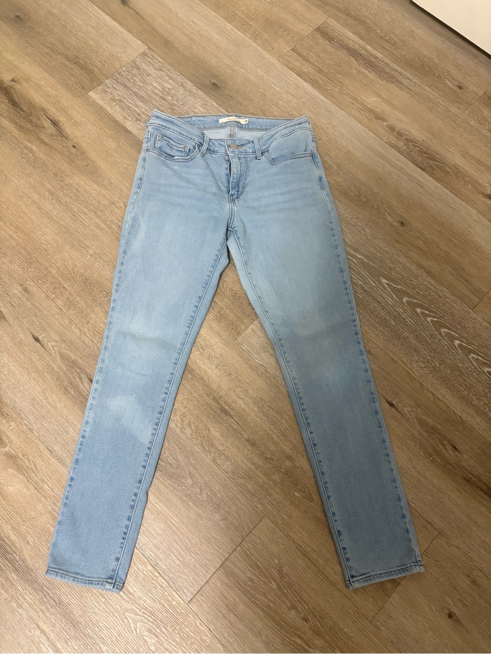 Levi’s 711 Skinny Mid Rise Light Wash Stretch Jeans Women W28 L28